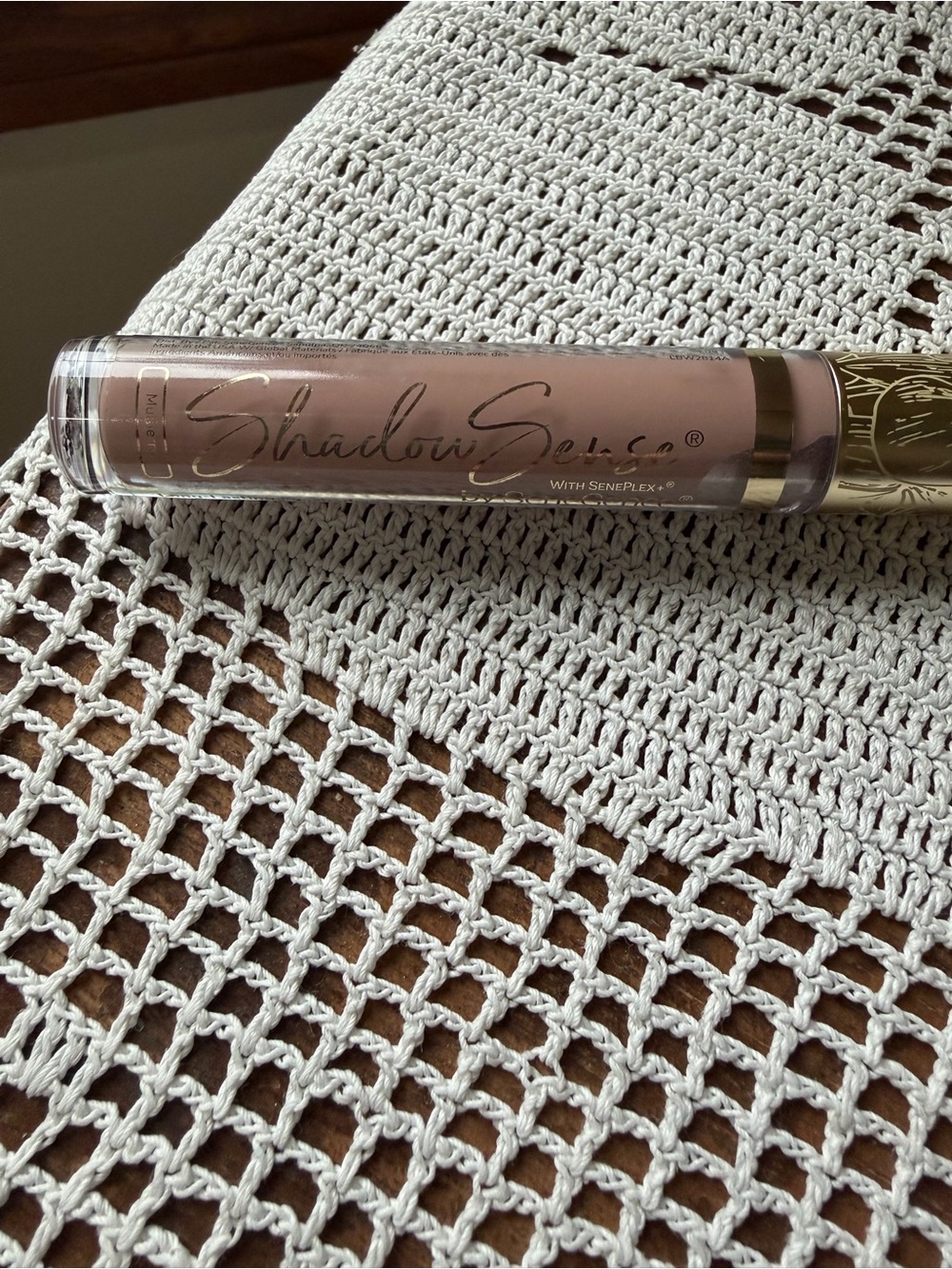 SeneGence ShadowSense Liquid Eyeshadow – Mulberry